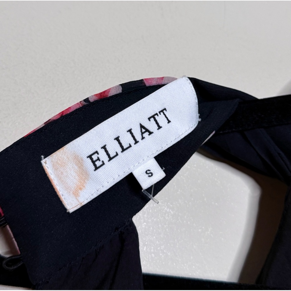 Elliatt Tulsia Floral Georgette Gown - Picture 5 of 8